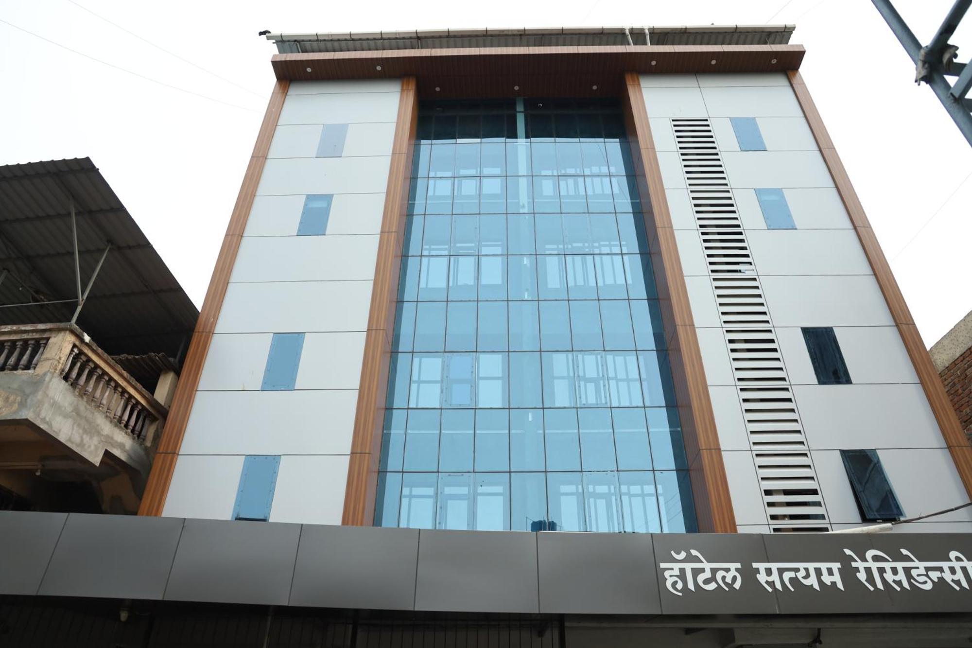 Hotel Satyam Residency Navi Mumbai Exterior foto