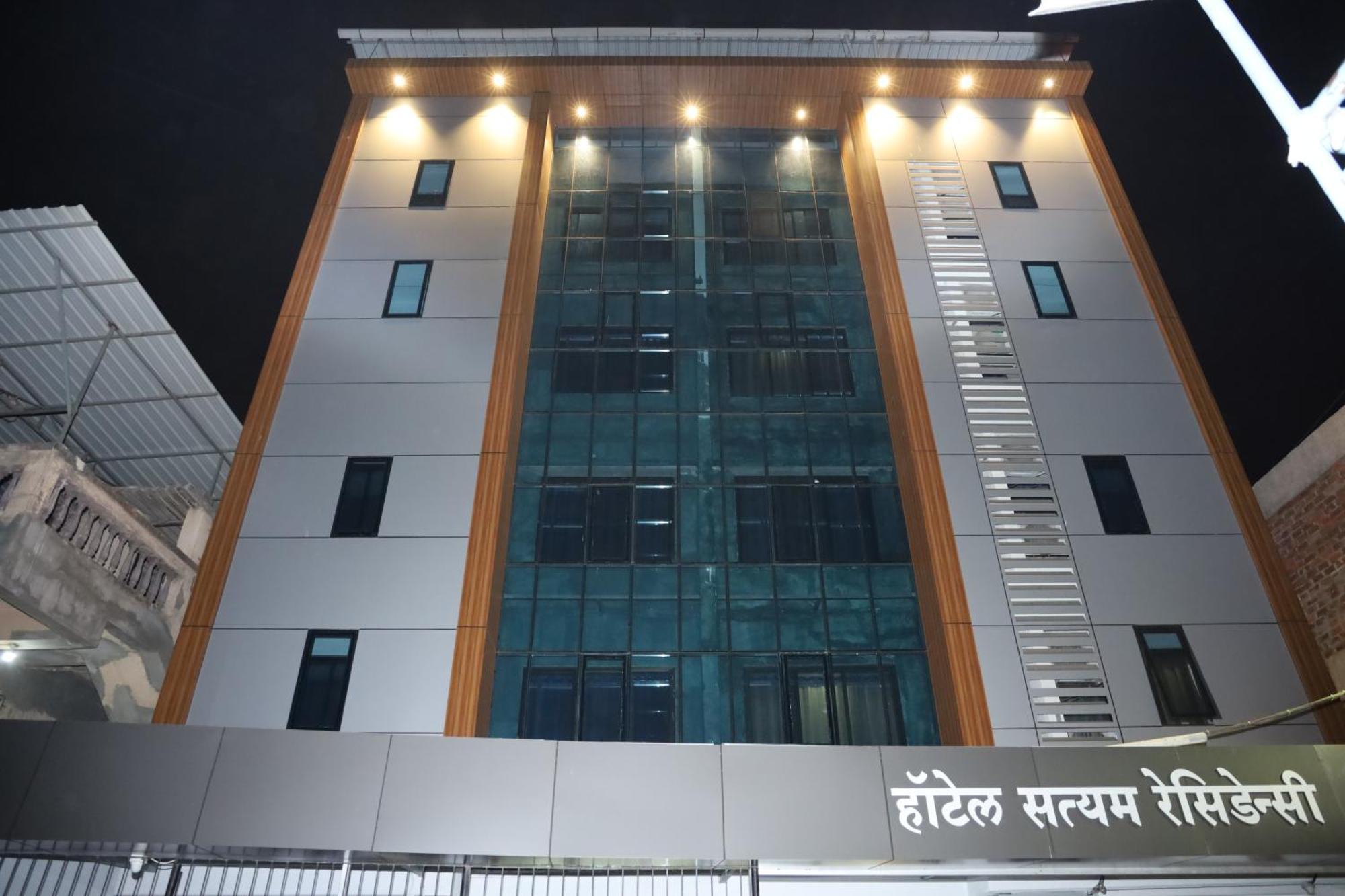 Hotel Satyam Residency Navi Mumbai Exterior foto